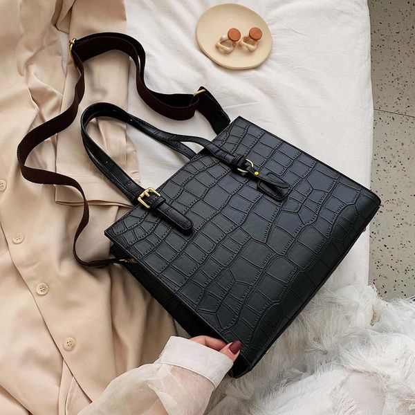 cross body 2021 winter bag stone pattern shoulder for women pu leather luxury handbags bags sac a main femme travel
cross body 2021 winter bag stone pattern shoulder for women pu leather luxury handbags bags sac a main femme travel