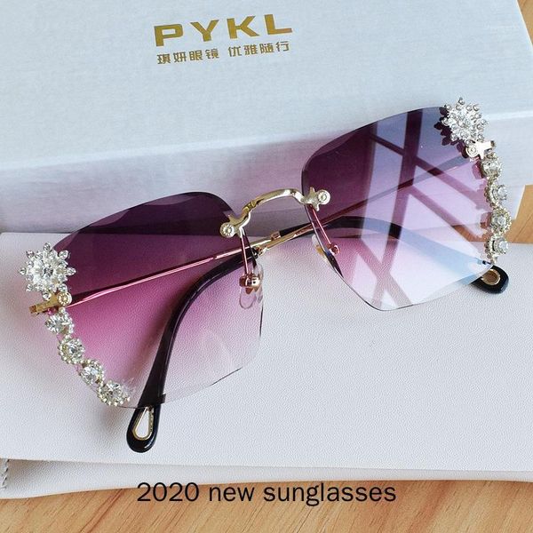 fashion rimless sunglasses for women designer female gradient shades women's diamond sun glasses crystal frame nx1, White;black
fashion rimless sunglasses for women designer female gradient shades women's diamond sun glasses crystal frame nx1, White;black