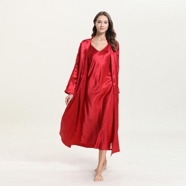 2020 ladies nightdress imitation silk suspender nightdress robe two-piece nightgown home service sleepwear sets1, Black;red
2020 ladies nightdress imitation silk suspender nightdress robe two-piece nightgown home service sleepwear sets1, Black;red