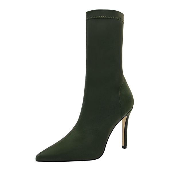 2020 style pointy ins toe half-boots with high leap scrub scroll fashion mark boots for women winter shoes iq7q, Black
2020 style pointy ins toe half-boots with high leap scrub scroll fashion mark boots for women winter shoes iq7q, Black