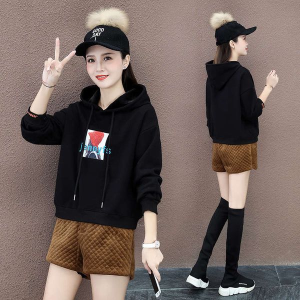 hoodie thickened plush casual short sweater women's coat fall / winter 2020 new loose and versatile, Black
hoodie thickened plush casual short sweater women's coat fall / winter 2020 new loose and versatile, Black