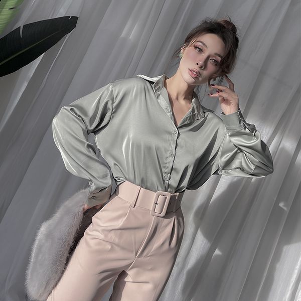 2021 new winter all-match show white gray green fashionable fashions thin sleeveless sleeves with low-necked v miff
2021 new winter all-match show white gray green fashionable fashions thin sleeveless sleeves with low-necked v miff