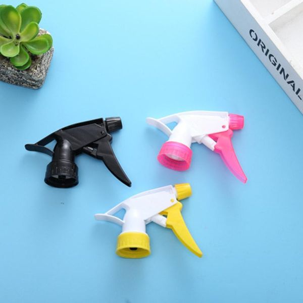 watering equipments hand buckle spray gardening small can universal nozzle 28 caliber plastic1
watering equipments hand buckle spray gardening small can universal nozzle 28 caliber plastic1