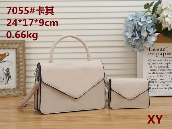 hjd two piece set bag 2022 trendy and versatile r chain handbag woman fashion shoulder bag women's banquet wallet party leisure bags de
hjd two piece set bag 2022 trendy and versatile r chain handbag woman fashion shoulder bag women's banquet wallet party leisure bags de