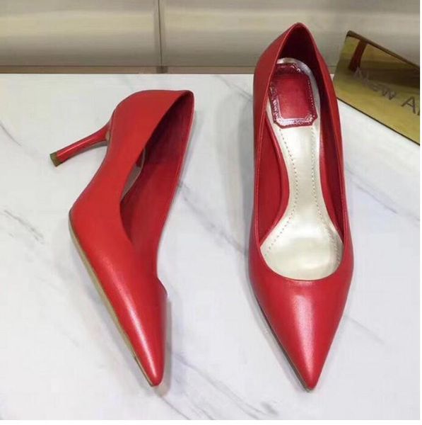 women bride pointed toe high heels shoes nude black women's pumps wholesale shoes size35-40
women bride pointed toe high heels shoes nude black women's pumps wholesale shoes size35-40