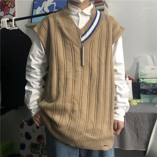 autumn sweater vest men's fashion casual v-neck knitted pullover men streetwear loose korean vest knitting sweaters mens clothes1, Black;white
autumn sweater vest men's fashion casual v-neck knitted pullover men streetwear loose korean vest knitting sweaters mens clothes1, Black;white