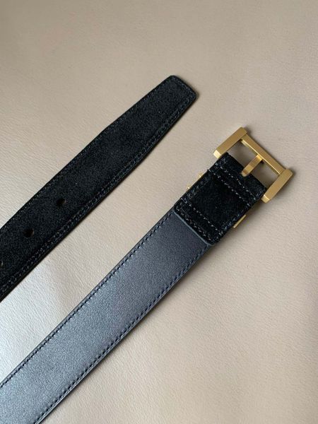 classic black genuine leather with pin buckle women belt with box men designers belts men belts designer belts 403, Black;brown
classic black genuine leather with pin buckle women belt with box men designers belts men belts designer belts 403, Black;brown