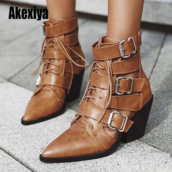 selling 2020 new autumn fashion high platform summer boots women casual shoes russia black brown big size 43 u341
selling 2020 new autumn fashion high platform summer boots women casual shoes russia black brown big size 43 u341
