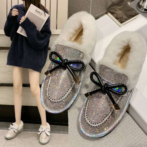 ug's thick bottomed diamond snow boots women's winter 2020 warm plush cotton shoes, White;red
ug's thick bottomed diamond snow boots women's winter 2020 warm plush cotton shoes, White;red