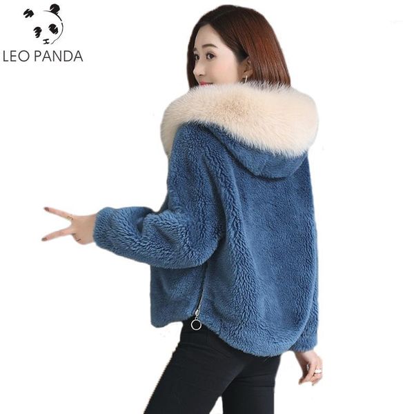 2019 new sheep sheared fur coat women autumn winter imitation fur collar hooded short jacket female plus size loose clothes1, Black
2019 new sheep sheared fur coat women autumn winter imitation fur collar hooded short jacket female plus size loose clothes1, Black