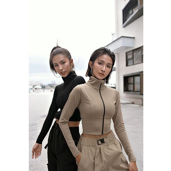 fitness running jacket women long sleeve training zipper sports shirt quick dry jogging crop workout sportswear, White;red
fitness running jacket women long sleeve training zipper sports shirt quick dry jogging crop workout sportswear, White;red