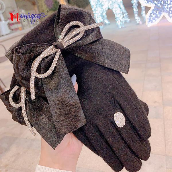 five fingers gloves women winter keep warm bowknot touch screen double layer plus velvet female elegant soft cashmere, Blue;gray
five fingers gloves women winter keep warm bowknot touch screen double layer plus velvet female elegant soft cashmere, Blue;gray
