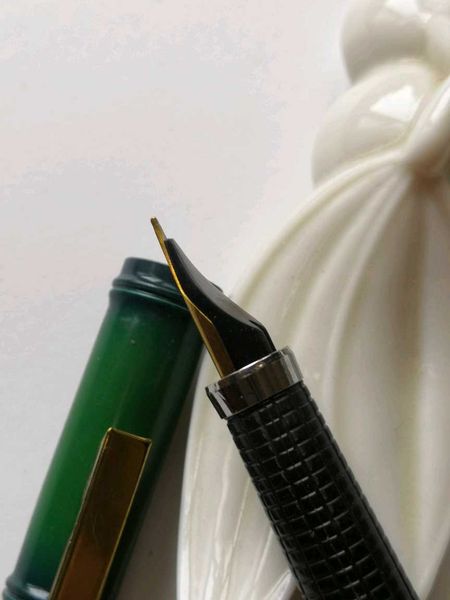 the 3styles pens,this link is just for foto4life
the 3styles pens,this link is just for foto4life