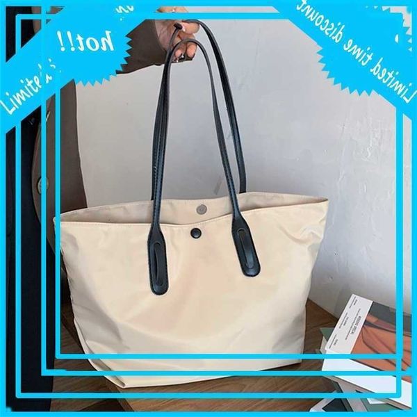 high capacity nylon handbags 2020 new ladies casual effects colour shoulder bag reusable women travel vacation purchasing
high capacity nylon handbags 2020 new ladies casual effects colour shoulder bag reusable women travel vacation purchasing