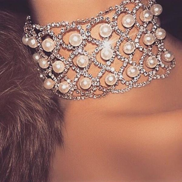 chokers luxury statement necklace 2021 big rhinestone choker maxi crystal simulated pearl party collier femme jewelry collares, Golden;silver
chokers luxury statement necklace 2021 big rhinestone choker maxi crystal simulated pearl party collier femme jewelry collares, Golden;silver