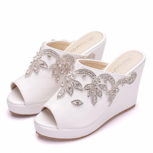 silver crystal queen strass peep toe platform cunha high heel high-heeled cheekbones beach sandals for women wedding shoes chbw, Black
silver crystal queen strass peep toe platform cunha high heel high-heeled cheekbones beach sandals for women wedding shoes chbw, Black