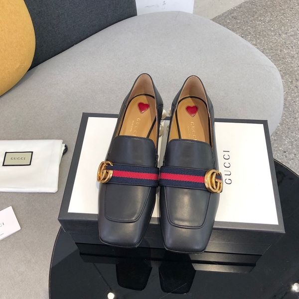 designer womens lofers luxury black blue red webbing metal decoration square head low heel lofers with box size 34-40
designer womens lofers luxury black blue red webbing metal decoration square head low heel lofers with box size 34-40