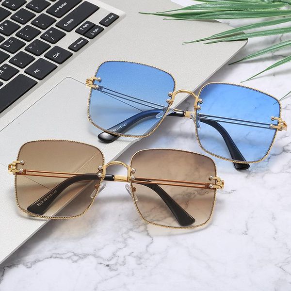 sunglasses 2021 fashion lady oversize rimless square zipper women small glasses gradient sun for female uv400, White;black
sunglasses 2021 fashion lady oversize rimless square zipper women small glasses gradient sun for female uv400, White;black