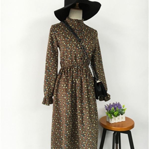 2021 new robe vintage velvet dressed in female floral thick autumn long winter thin casual dress women's dresses wxf714 hsbd, Black;gray
2021 new robe vintage velvet dressed in female floral thick autumn long winter thin casual dress women's dresses wxf714 hsbd, Black;gray