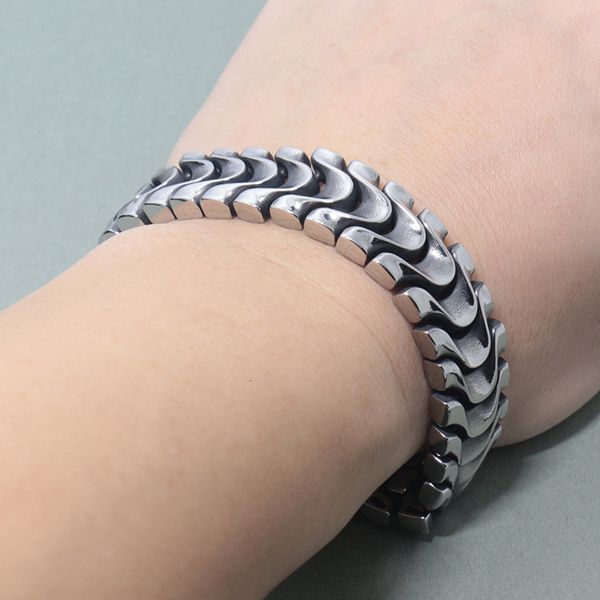 stainless 2020 curb cuban chain mens 316l steel wristband bangle silver tone 16mm buddha bracelet, White
stainless 2020 curb cuban chain mens 316l steel wristband bangle silver tone 16mm buddha bracelet, White