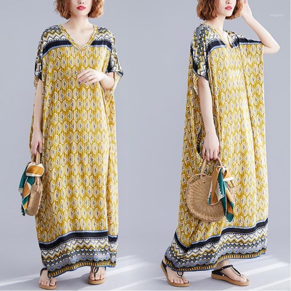 new 2020 summer women's long robe pluz size retro casual bohemian ladies dress short sleeve women clothing v9231, Black;gray
new 2020 summer women's long robe pluz size retro casual bohemian ladies dress short sleeve women clothing v9231, Black;gray