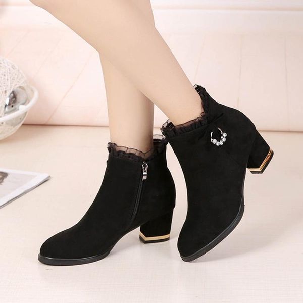 boots winter crystal boot for lady warm zipper thick heels flock short bootie bota feminina comfortable women shoes black
boots winter crystal boot for lady warm zipper thick heels flock short bootie bota feminina comfortable women shoes black