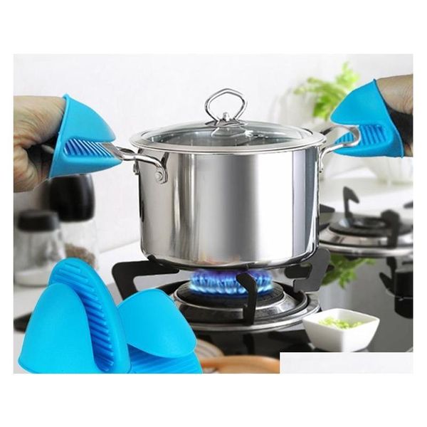 1pair kitchen silicone heat resistant gloves clips insulation non stick anti-slip pot holder clip cooking baking oven mitts kitchen opabg
1pair kitchen silicone heat resistant gloves clips insulation non stick anti-slip pot holder clip cooking baking oven mitts kitchen opabg