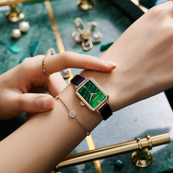 table 2020 new vibrato small green leisure table tiktok student simplified watch luminous lady watch, Slivery;brown
table 2020 new vibrato small green leisure table tiktok student simplified watch luminous lady watch, Slivery;brown