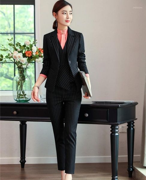 formal 3 piece with jackets and blazers and vest coat & waistcoat women business suits pants suits fashion striped blazers1, White
formal 3 piece with jackets and blazers and vest coat & waistcoat women business suits pants suits fashion striped blazers1, White