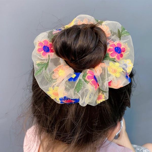 flower large intestine hair ring spring embroidery flower net yarn rubber band super fairy fat intestine head rope 2020 new head
flower large intestine hair ring spring embroidery flower net yarn rubber band super fairy fat intestine head rope 2020 new head