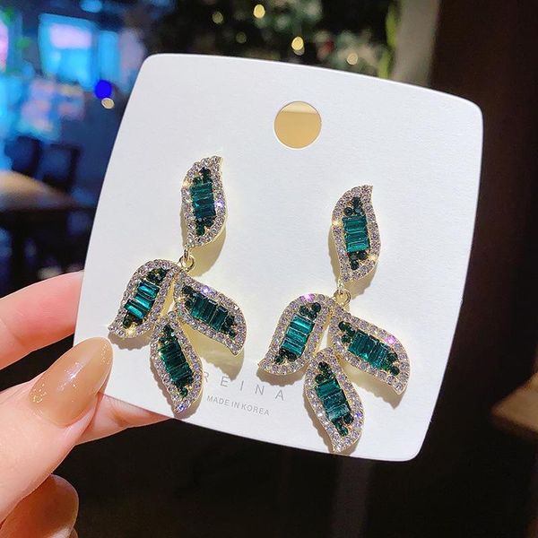 leaf earrings fashion jewelry green punk women earring minimalist girls boho simple earings stud cute earring, Silver
leaf earrings fashion jewelry green punk women earring minimalist girls boho simple earings stud cute earring, Silver