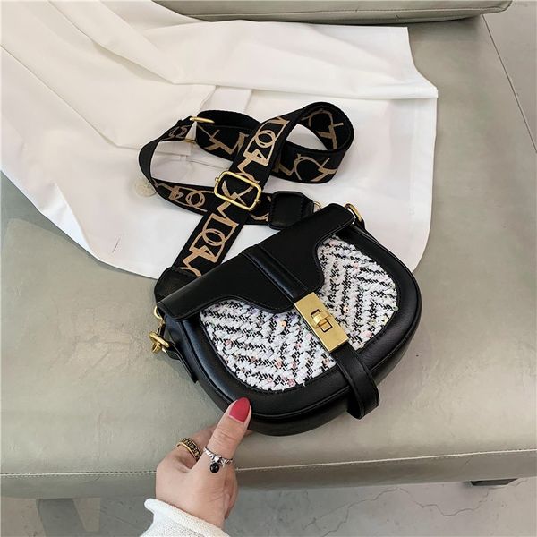 trendy womens bags 2020 new korean weaving crossbody bag contrast color shoulder strap fashion shoulder bag female factory wholesale
trendy womens bags 2020 new korean weaving crossbody bag contrast color shoulder strap fashion shoulder bag female factory wholesale