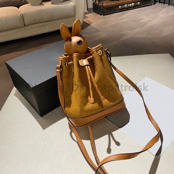 luxury designer women cartoon rabbit drawstring flowers genuine leather fashion printed handbag letter 5a shoulder bags
luxury designer women cartoon rabbit drawstring flowers genuine leather fashion printed handbag letter 5a shoulder bags
