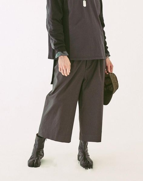 customized big code new men hair stylist fashion eight-minute pants super-loose and simple classic baggy pants1, Black
customized big code new men hair stylist fashion eight-minute pants super-loose and simple classic baggy pants1, Black