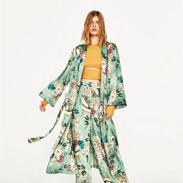 women's trench coats fashion women a0817t1 europe and the united states fall 2021 floral print 192 # are wearing long coat, Tan;black
women's trench coats fashion women a0817t1 europe and the united states fall 2021 floral print 192 # are wearing long coat, Tan;black