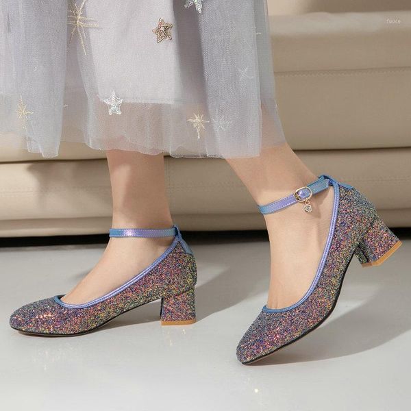 dress shoes 2021 autumn women pumps fashion bling buckle high heel thick ladies blue pink white1, Black
dress shoes 2021 autumn women pumps fashion bling buckle high heel thick ladies blue pink white1, Black