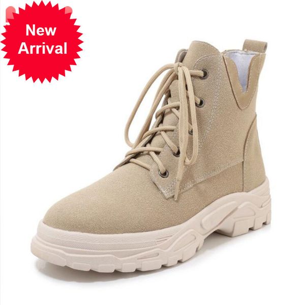 ankle for woman pinky bottom thick boots of solid air-tight women's shoes size 29-43, Black
ankle for woman pinky bottom thick boots of solid air-tight women's shoes size 29-43, Black