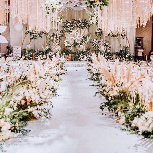 white carpet wedding decoration wedding aisle carpet festival party events decoration outdoor indoor corridor floor rugs1
white carpet wedding decoration wedding aisle carpet festival party events decoration outdoor indoor corridor floor rugs1