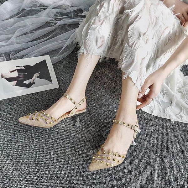 fairy wind sandals female 2020 summer new fashion rivet baotou fine with roman high heel sandals tide z815, Black
fairy wind sandals female 2020 summer new fashion rivet baotou fine with roman high heel sandals tide z815, Black