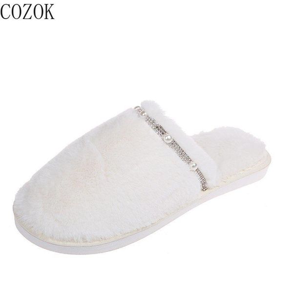 winter women's furry slippers casual fashion simple rhinestone pearl decoration pure color trend women's slippers 2021, Black
winter women's furry slippers casual fashion simple rhinestone pearl decoration pure color trend women's slippers 2021, Black
