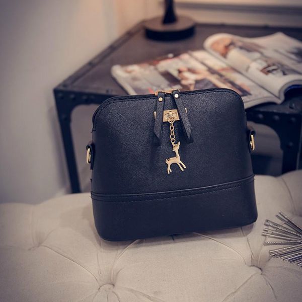 cross body bags for women 2021 style ladies shoulder bag pu zipper messenger soft face shell fashion animal pattern handbag
cross body bags for women 2021 style ladies shoulder bag pu zipper messenger soft face shell fashion animal pattern handbag