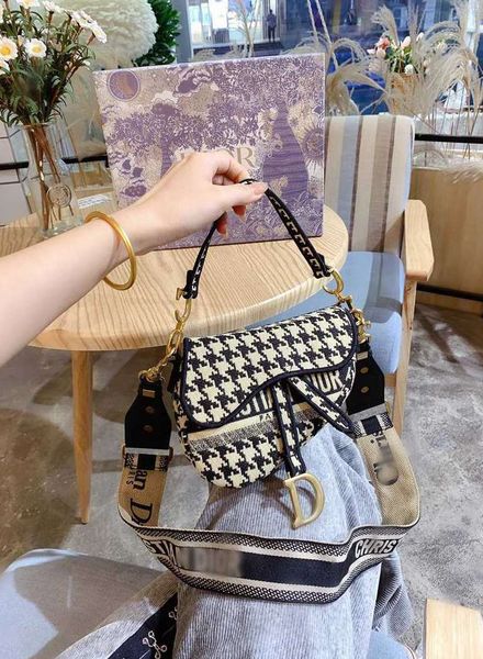 2020 handbags purses women crossbody bag shoulder bags backpack messenger bag wallet totes clutch bags -l1163, Black
2020 handbags purses women crossbody bag shoulder bags backpack messenger bag wallet totes clutch bags -l1163, Black