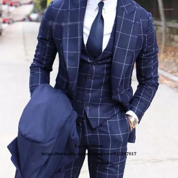 men's suits & blazers fashion plaid mens for groom wedding prom peaked lapel tuxedo 3 piece jacket vest pants set male business blazer, White;black
men's suits & blazers fashion plaid mens for groom wedding prom peaked lapel tuxedo 3 piece jacket vest pants set male business blazer, White;black