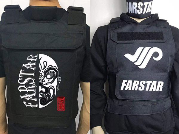 2021 new fashion retro printed vest men's same as peking opera design loose to adjust, Black;white
2021 new fashion retro printed vest men's same as peking opera design loose to adjust, Black;white