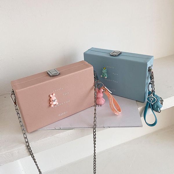 evening bags 2022 women pu leather shoulder bag girls small box shape handbags chain messenger ladies fashion lovely animal
evening bags 2022 women pu leather shoulder bag girls small box shape handbags chain messenger ladies fashion lovely animal