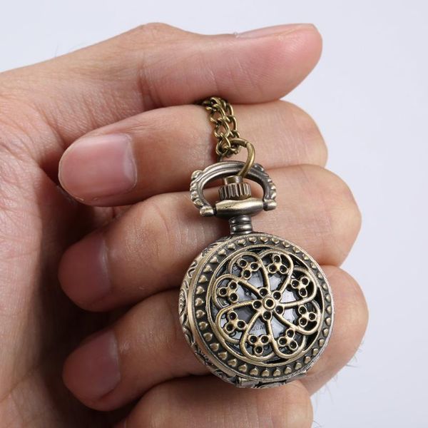 pocket watches fashion vintage women watch alloy retro hollow out flowers pendant clock sweater necklace chain lady gift @88, Slivery;golden
pocket watches fashion vintage women watch alloy retro hollow out flowers pendant clock sweater necklace chain lady gift @88, Slivery;golden