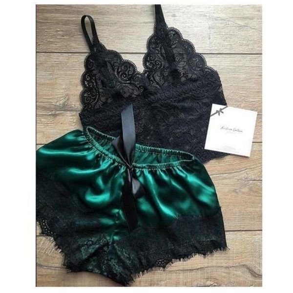 pajamas women plus size lace summer sleepwear satin sleep lingerie dropship pyjamas women pijama nightwear 3xl, Black;red
pajamas women plus size lace summer sleepwear satin sleep lingerie dropship pyjamas women pijama nightwear 3xl, Black;red