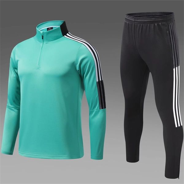 long sleeved smooth board football training clothes plush half zipper set sports leisure printed appearance clothes thickened jersey, Gray
long sleeved smooth board football training clothes plush half zipper set sports leisure printed appearance clothes thickened jersey, Gray