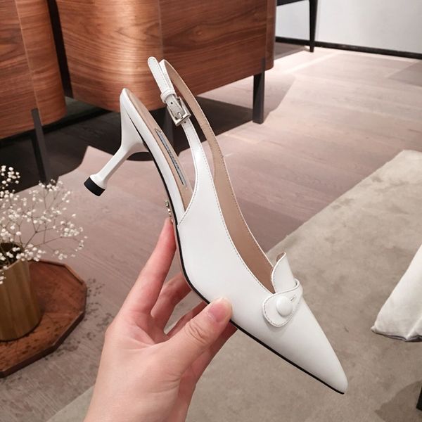 2021 good quality fashion women luxurys designers shoes designer sandals womens luxury high heels sandal dress shoess with box size 35-41 -e, Black
2021 good quality fashion women luxurys designers shoes designer sandals womens luxury high heels sandal dress shoess with box size 35-41 -e, Black