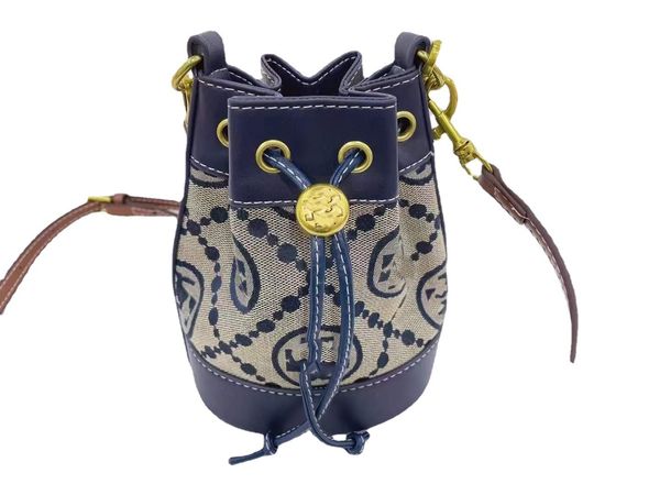 sole by designer early winter new bucket bag middle ancient commuter style one shoulder diagonal cross printing purse
sole by designer early winter new bucket bag middle ancient commuter style one shoulder diagonal cross printing purse